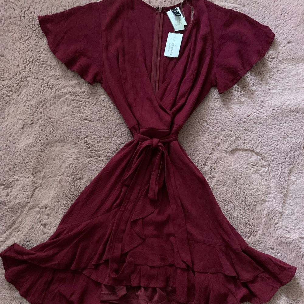 Windsor Burgundy Sun Dress with Belt | Size: Small